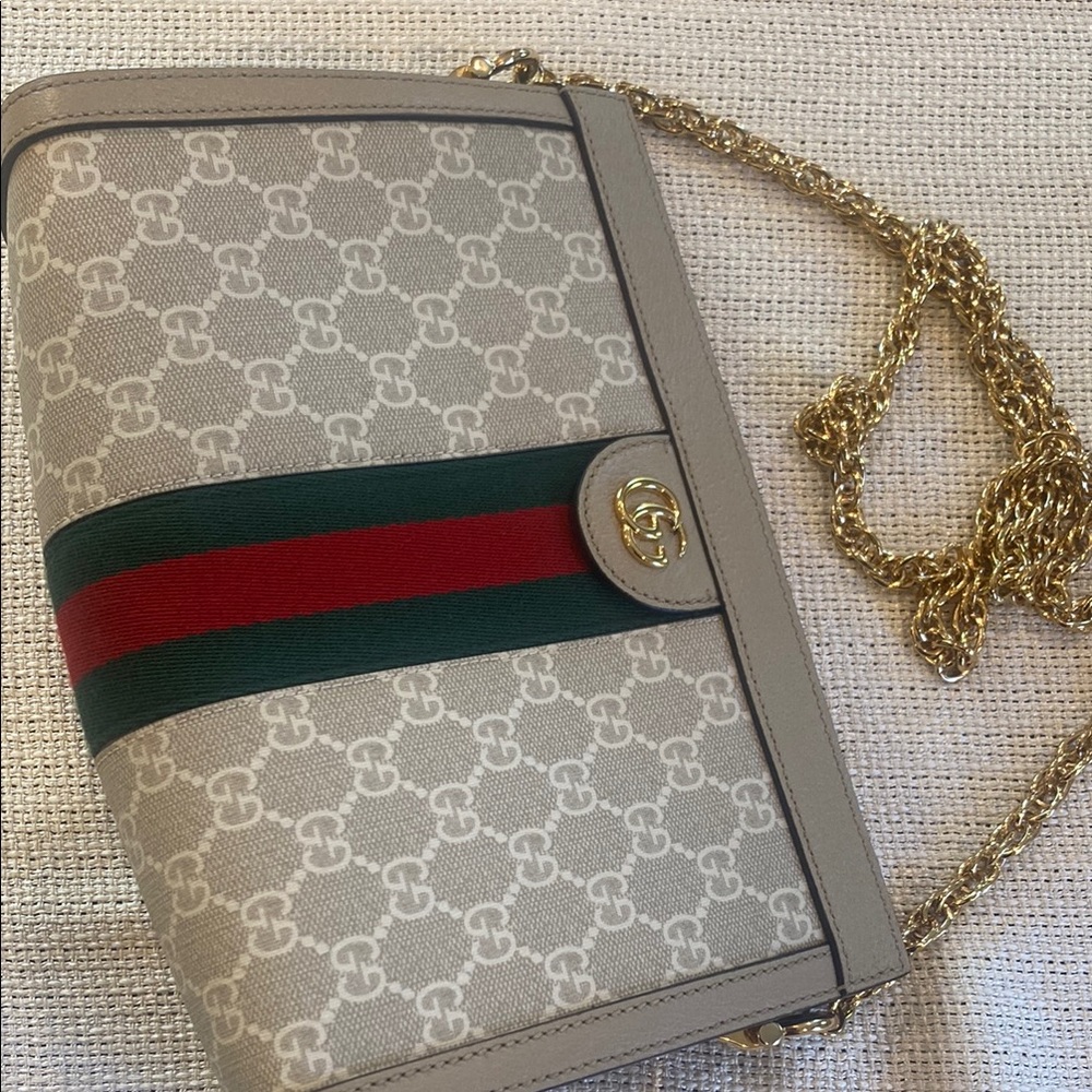 Authentic Gucci Shoulder Purse